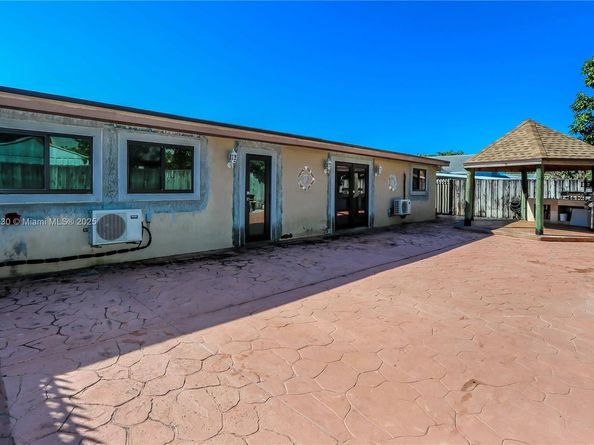 11617 SW 171st St, Miami FL 33157