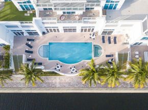 3030 NE 188th St 309, Aventura FL 33180