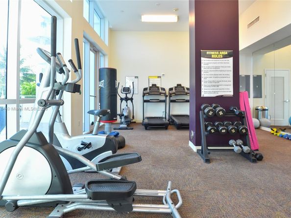 3030 NE 188th St 309, Aventura FL 33180