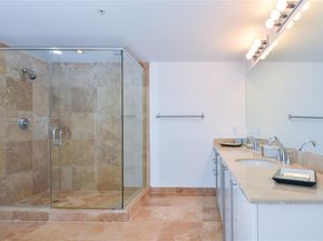 3030 NE 188th St 309, Aventura FL 33180