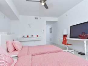 3030 NE 188th St 309, Aventura FL 33180