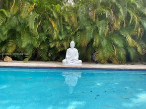 990 NE 72nd Ter, Miami FL 33138