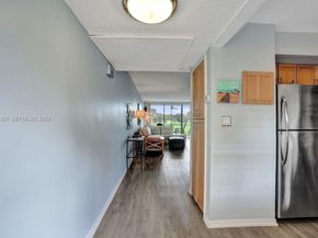 2651 S Course Dr 203, Pompano Beach FL 33069