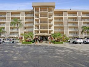 2651 S Course Dr 203, Pompano Beach FL 33069