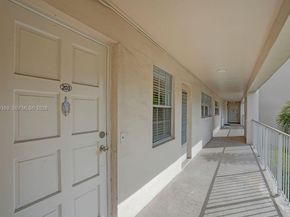 2651 S Course Dr 203, Pompano Beach FL 33069