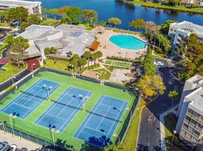 1001 Colony Point Cir 419, Pembroke Pines FL 33026