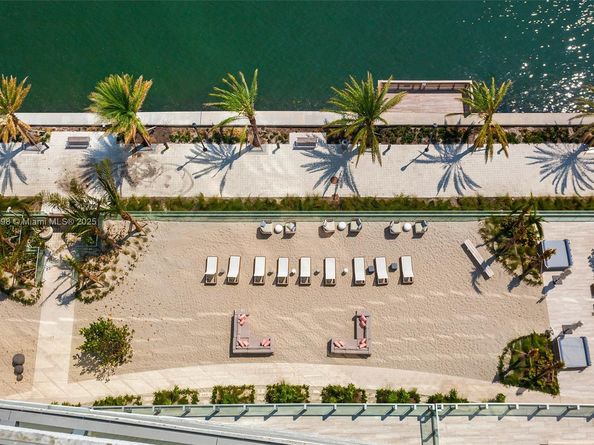 2900 NE 7th Ave 1506, Miami FL 33137