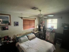 1121 NW 43rd St, Oakland Park FL 33309