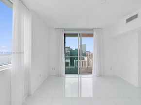 253 NE 2nd St 4608, Miami FL 33132