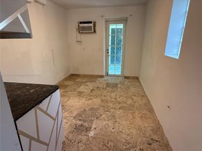 1722 Jefferson Ave, Miami Beach FL 33139