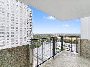 2780 NE 183rd St 1204, Aventura FL 33160