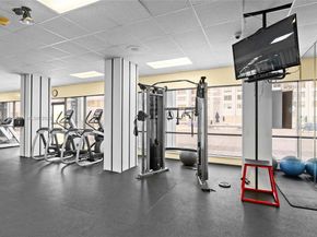 2780 NE 183rd St 1204, Aventura FL 33160