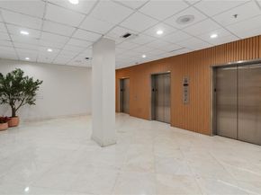 2780 NE 183rd St 1204, Aventura FL 33160