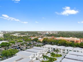 2780 NE 183rd St 1204, Aventura FL 33160