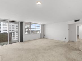 2780 NE 183rd St 1204, Aventura FL 33160