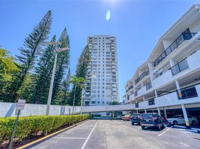 2780 NE 183rd St 1204, Aventura FL 33160