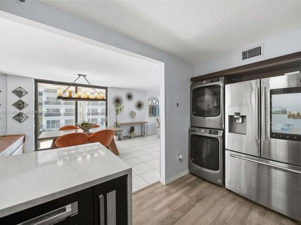 6061 Collins Ave 5F, Miami Beach FL 33140