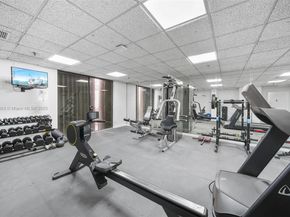 6061 Collins Ave 5F, Miami Beach FL 33140