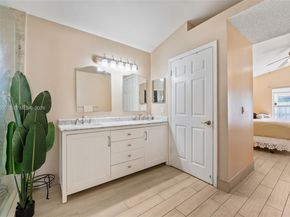 12556 NW 10th Pl, Sunrise FL 33323