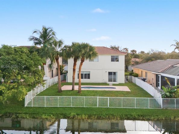 4628 SW 125th Ln, Miramar FL 33027