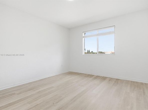 4628 SW 125th Ln, Miramar FL 33027