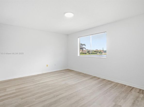 4628 SW 125th Ln, Miramar FL 33027