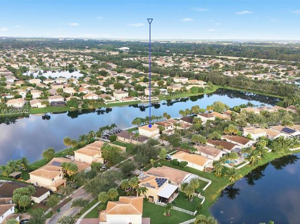 4628 SW 125th Ln, Miramar FL 33027