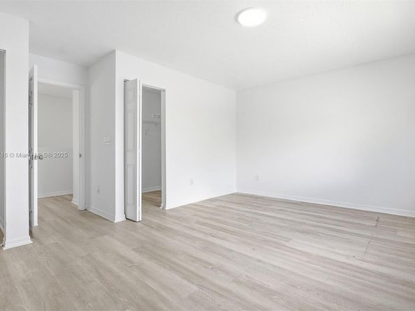 4628 SW 125th Ln, Miramar FL 33027