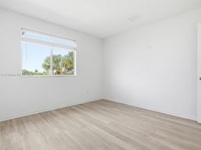 4628 SW 125th Ln, Miramar FL 33027