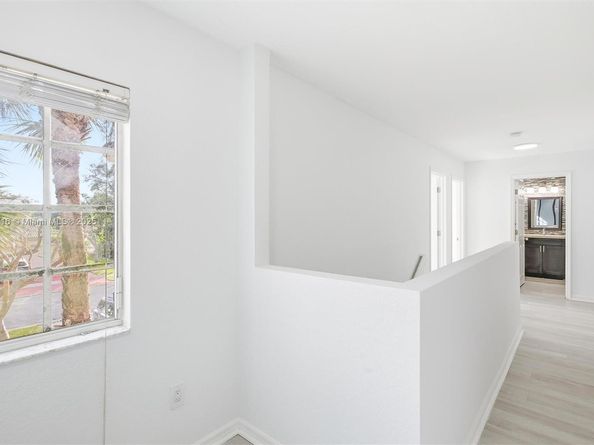 4628 SW 125th Ln, Miramar FL 33027