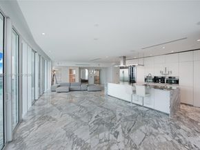 1000 S Pointe Dr PH2804, Miami Beach FL 33139