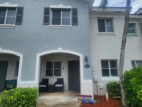 2979 SE 15th Ave, Homestead FL 33035