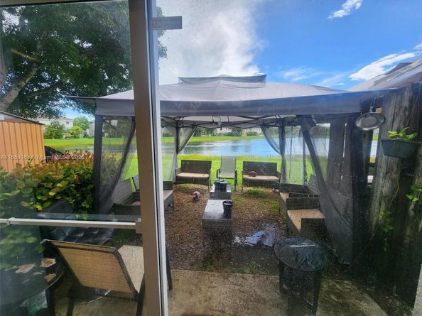2979 SE 15th Ave, Homestead FL 33035