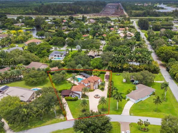 20211 SW 50th Pl, Southwest Ranches FL 33332