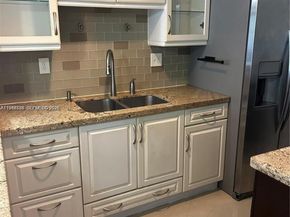 3216 Coral Ridge Dr 3216, Coral Springs FL 33065