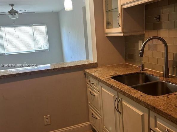 3216 Coral Ridge Dr 3216, Coral Springs FL 33065