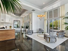 10 Venetian Way 604, Miami Beach FL 33139