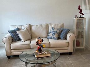 12221 NW 23rd Pl, Miami FL 33167