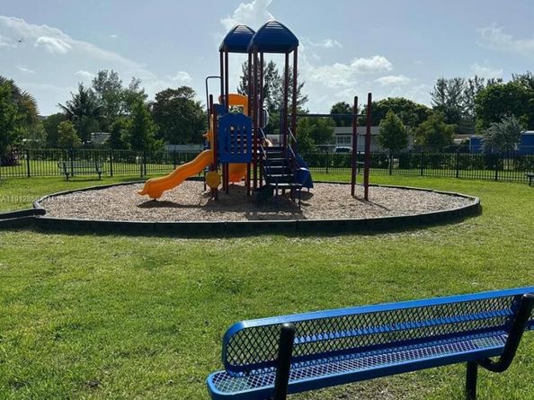 12221 NW 23rd Pl, Miami FL 33167