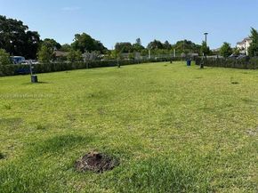 12221 NW 23rd Pl, Miami FL 33167