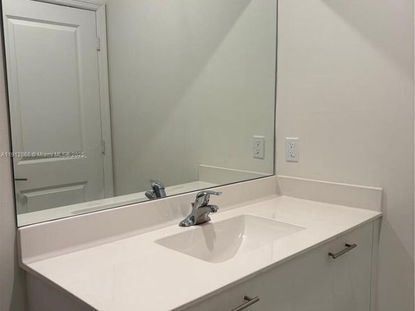 12221 NW 23rd Pl, Miami FL 33167