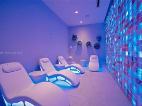 108 Waters Edge Dr, Jupiter FL 33477