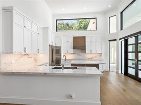 108 Waters Edge Dr, Jupiter FL 33477