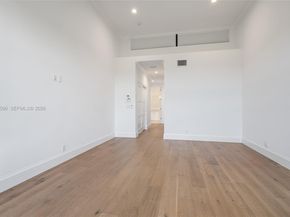 108 Waters Edge Dr, Jupiter FL 33477