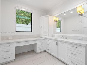 108 Waters Edge Dr, Jupiter FL 33477