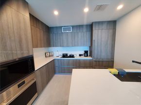 17550 Collins Ave 1403, Sunny Isles Beach FL 33160