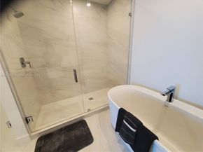 17550 Collins Ave 1403, Sunny Isles Beach FL 33160