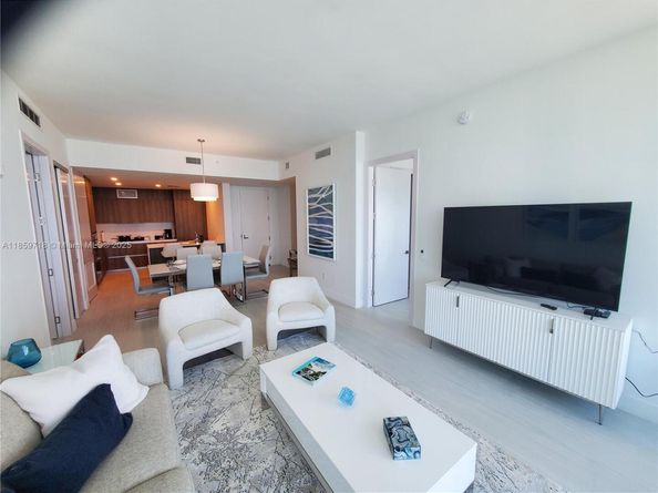 17550 Collins Ave 1403, Sunny Isles Beach FL 33160