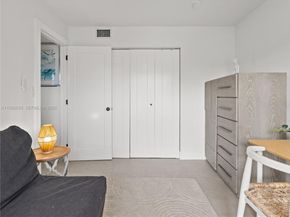 10017 SW 23rd Ter, Miami FL 33165
