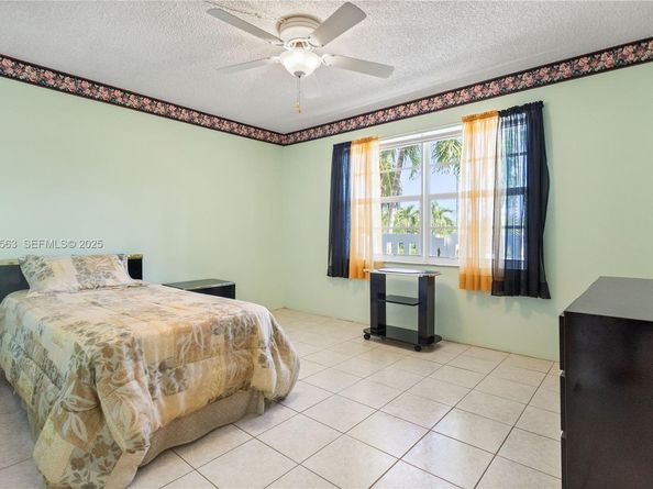 190 SE 5th Ave 202, Dania Beach FL 33004